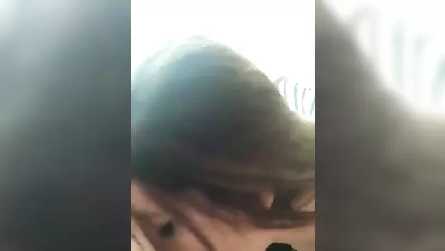 Adam Azeri sevgilisini sikişle dağıttı.